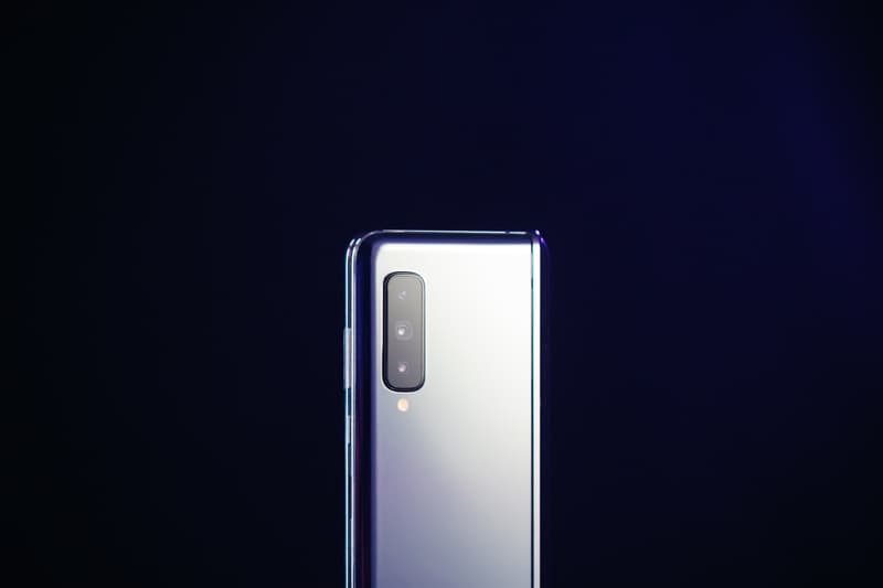 突破性設計!HYPEBEAST 實測 Samsung Galaxy Fold