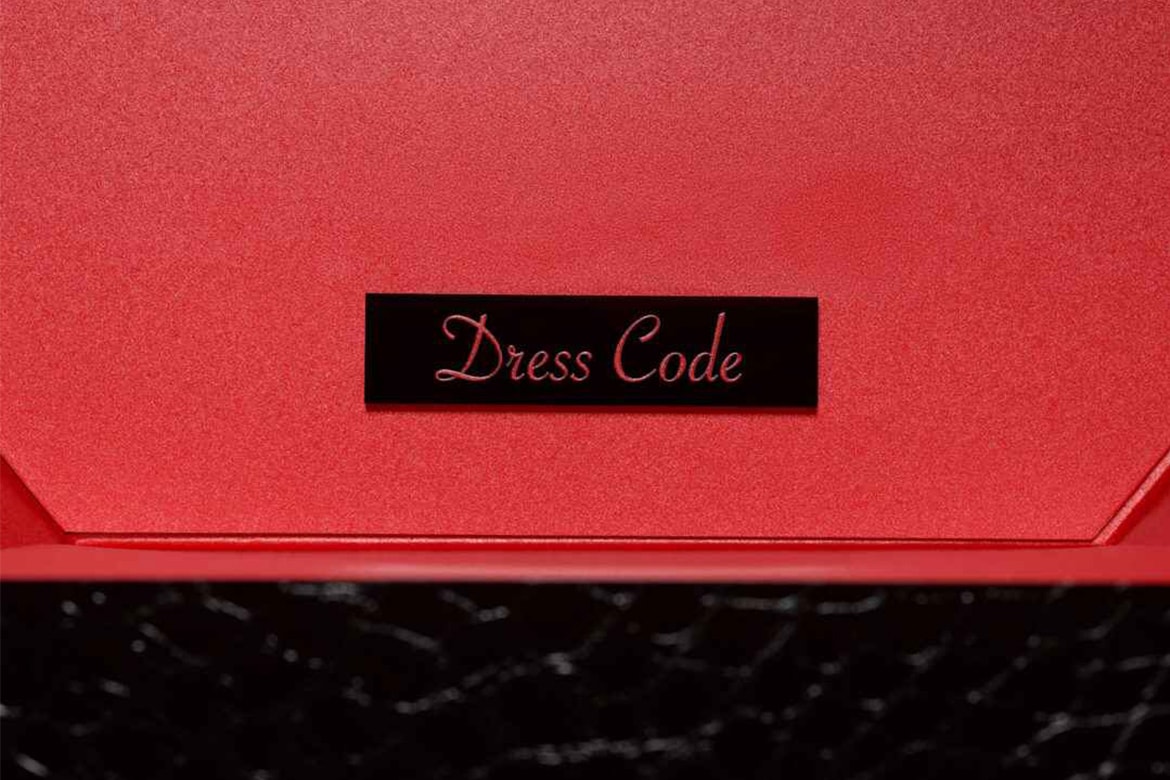 率先預覽極罕有 Air Jordan 4「Dress Code」球員限定配色