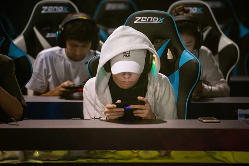 中國政府公布未成年遊戲玩家規章