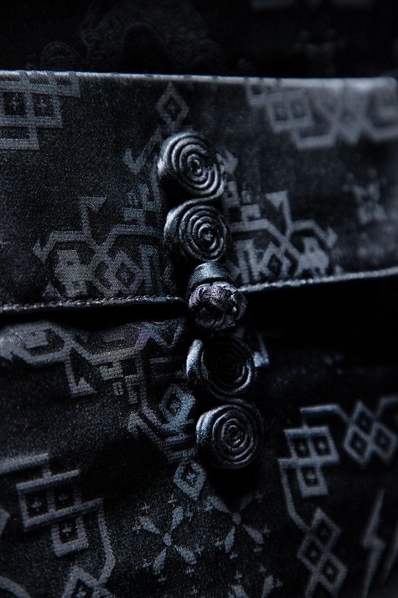 fragment design x CLOT x Nike 聯名系列「Black Silk」推出外套、線香座組合