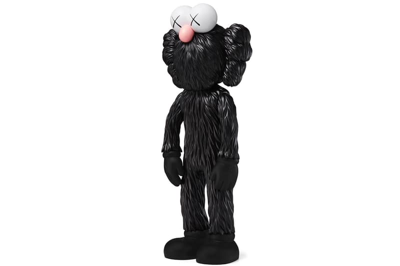 無限復活?!KAWS 宣佈重新上架三色 BFF 搪膠模型公仔