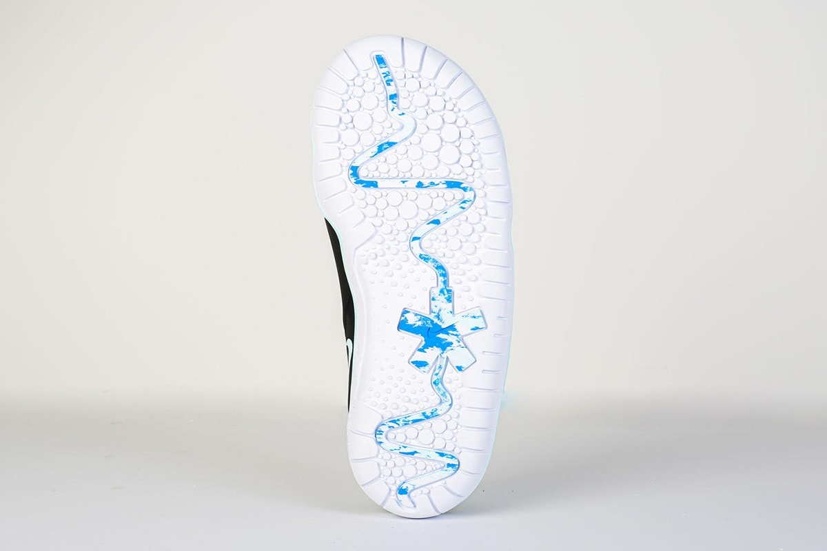 搶先揭示 Nike 專為醫務人員打造之 Air Zoom Pulse 鞋款