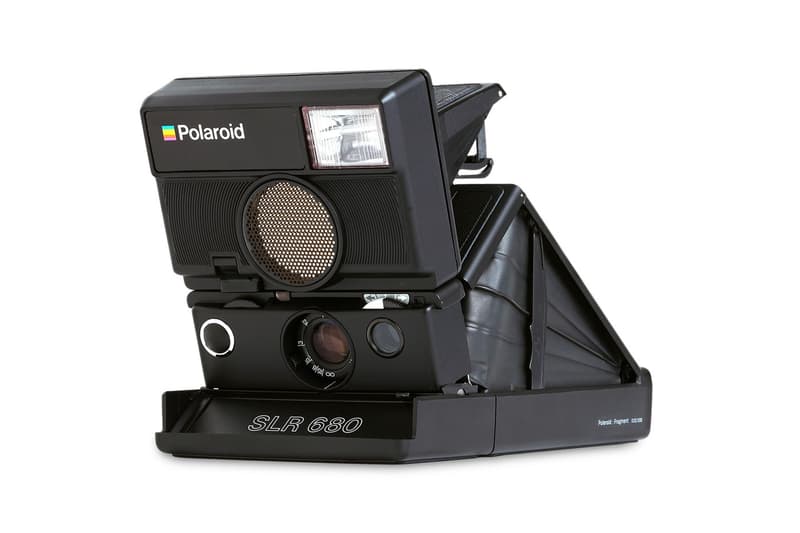 攝影也要潮 − fragment design x Polaroid 推出限量聯乘 SLR680 拍立得相機