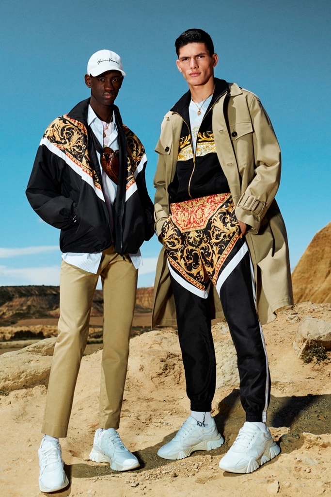 奢華運動鞋造型演繹!Versace 全新 2020 早春系列
