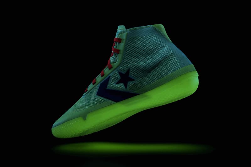 Converse All Star Pro BB 推出全新「Grinch」螢光配色