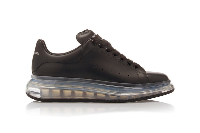 Alexander McQueen 全新皮革低筒 Oversized Sneakers 鞋款上架
