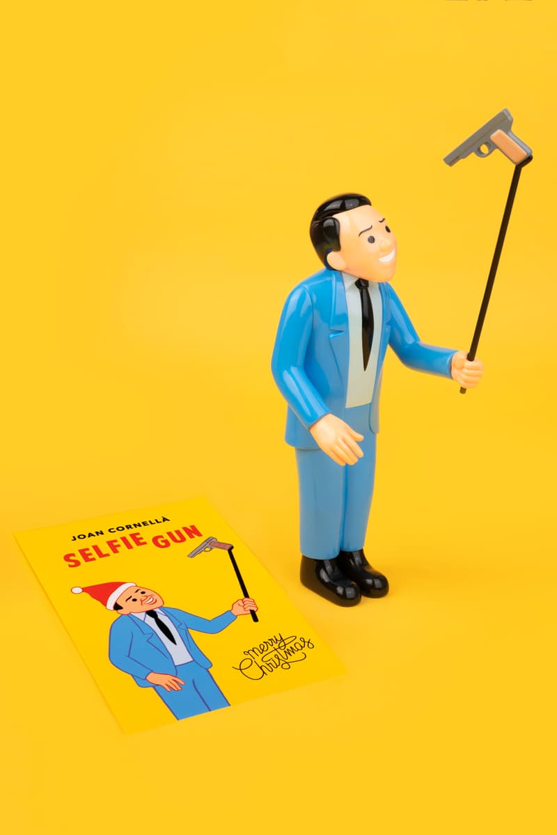 AllRightsReserved 追加 Joan Cornellà 10" Selfie Gun 搪膠公仔藍色版