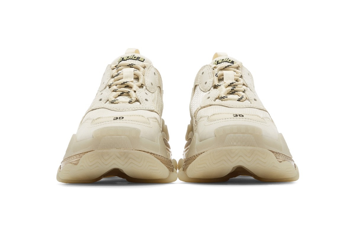 Balenciaga 人氣鞋型 Triple S 最新配色「Off-White」發佈