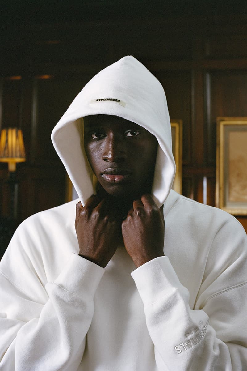 Fear of God 支線 ESSENTIALS 2019 Holiday 系列 Lookbook 正式發佈