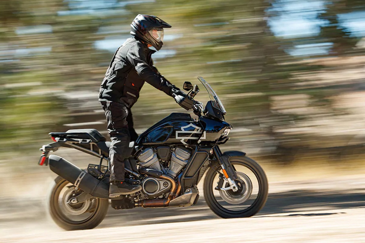 重機品牌 Harley-Davidson 首款冒險旅行摩托車「Pan America」正式亮相
