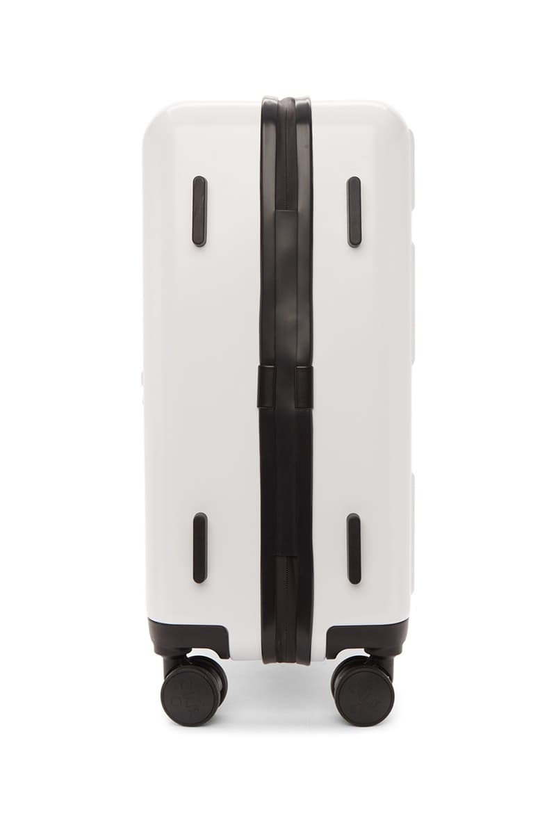 Off-White™ 全新 Arrows 手提箱系列發佈