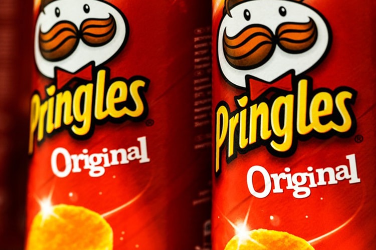 懶人福音!Pringles 為遊戲玩家打造自動餵食頭戴裝置
