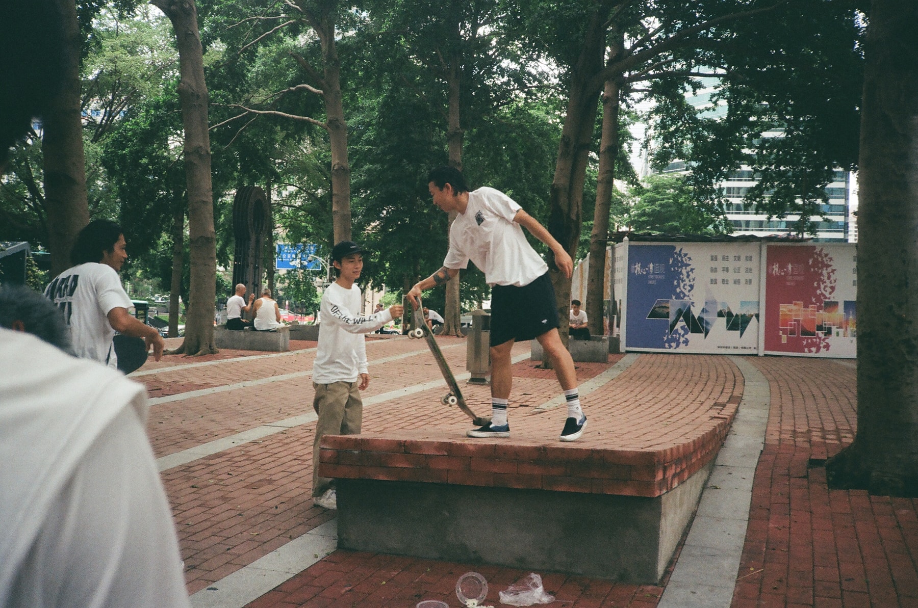 深圳滑板大不同？台北板仔：這裡氣氛很柔順，跟女友秀髮一樣｜CityVibes