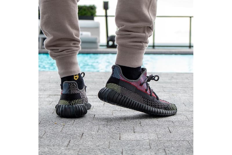 YEEZY BOOST 350 V2 最新配色「Yecheil」實著圖輯