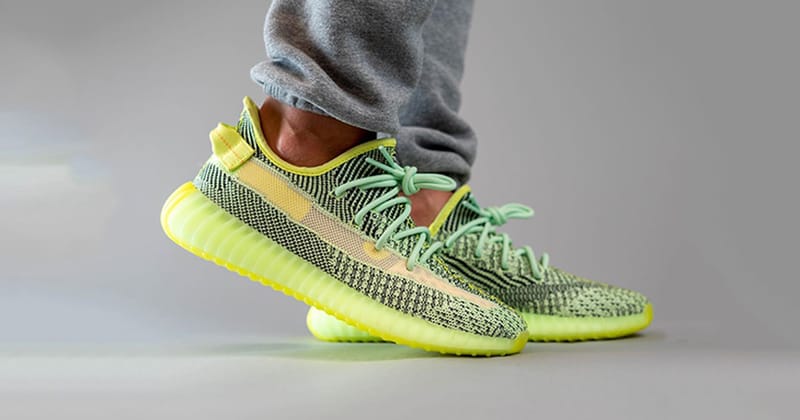 yeezy boost 350 v2 yeezreel