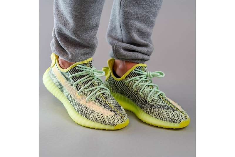 YEEZY BOOST 350 V2 最新配色「Yeezreel」反光版本實著預覽