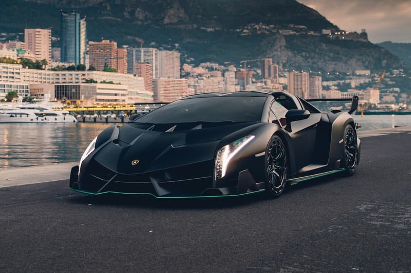 極罕 2015 年 Lamborghini Veneno Roadster 即將展開拍賣