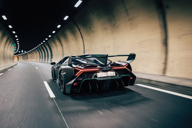 極罕 2015 年 Lamborghini Veneno Roadster 即將展開拍賣