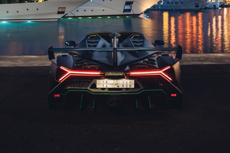 極罕 2015 年 Lamborghini Veneno Roadster 即將展開拍賣