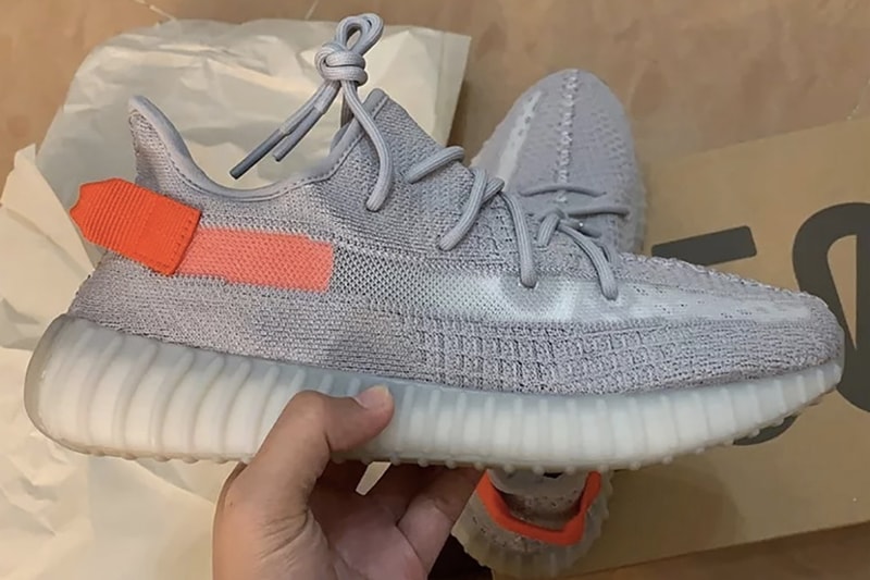 設計更動？YEEZY BOOST 350 V2 最新配色「Tail Light」率先曝光