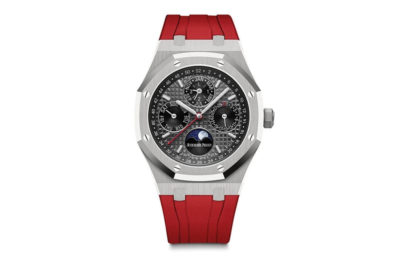 Audemars Piguet 推出春節主題別注鈦金屬 Royal Oak 萬年曆腕錶