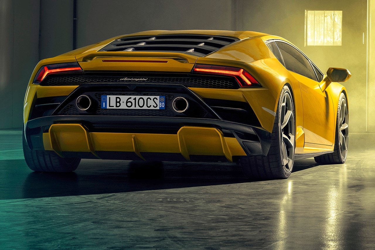 Lamborghini 推出全新入門級超跑 Huracán EVO RWD