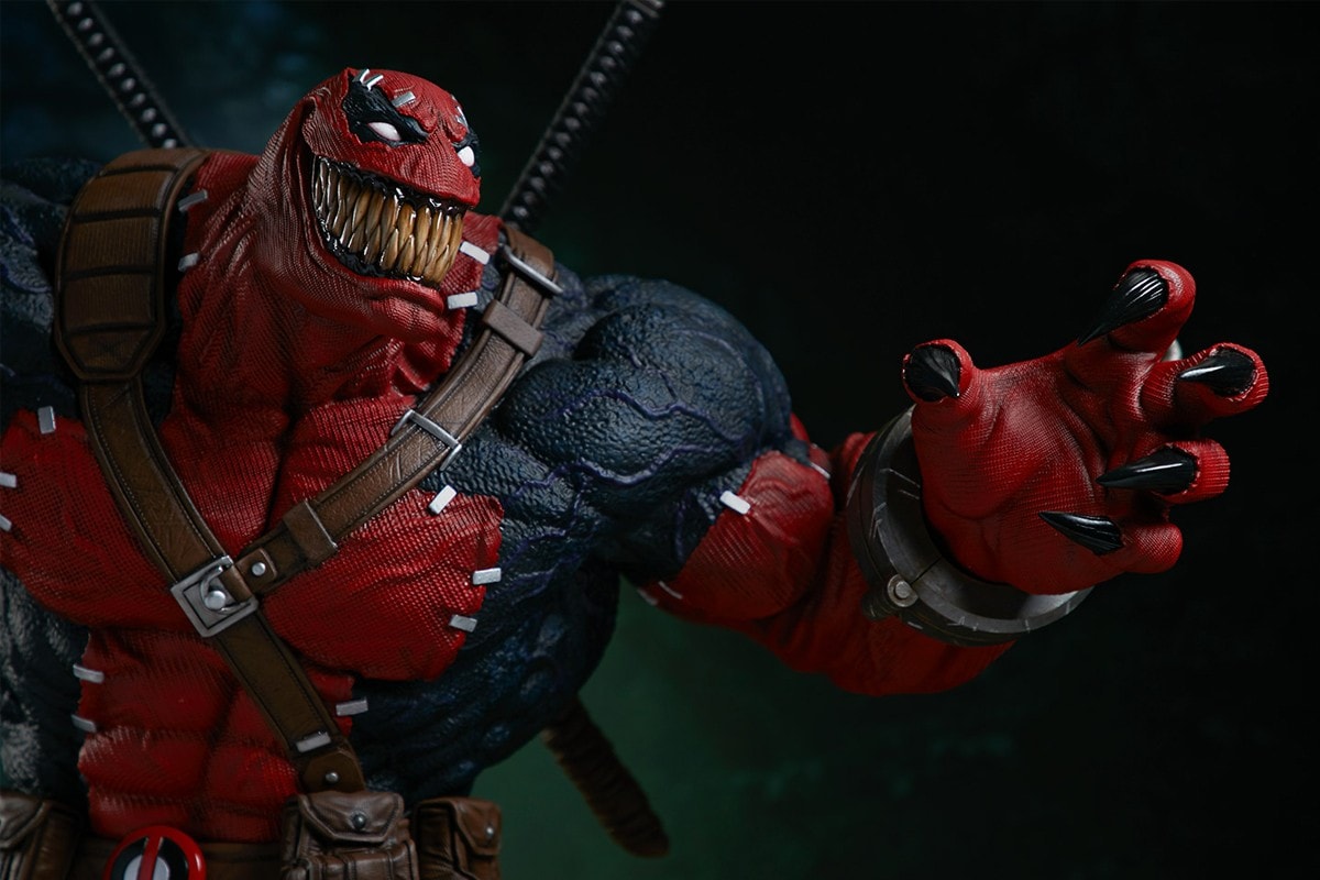 Sideshow 推出 Venom 和 Deadpool 之結合雕像