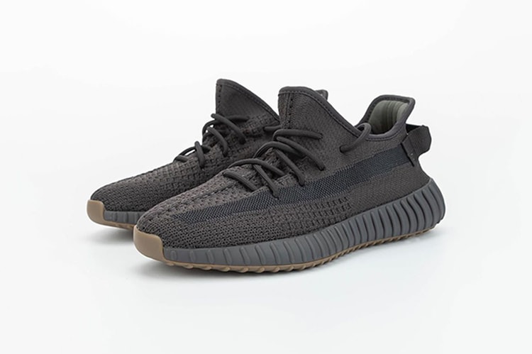 率先預覽 YEEZY BOOST 350 V2 最新配色「Cinder」