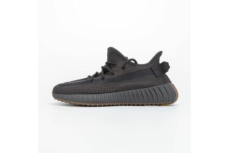 率先預覽 YEEZY BOOST 350 V2 最新配色「Cinder」
