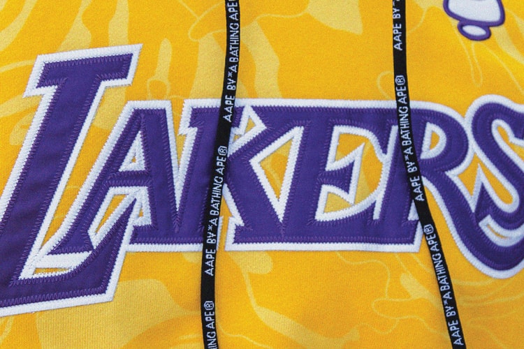 AAPE BY *A BATHING APE® 聯手 MITCHELL & NESS 推出全新系列