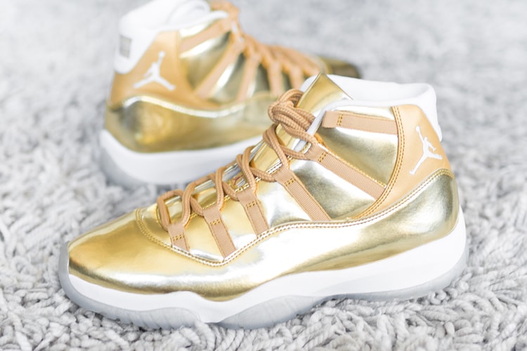 率先預覽 Jordan Brand x OVO 全新聯乘 Air Jordan 11全金色樣品鞋款