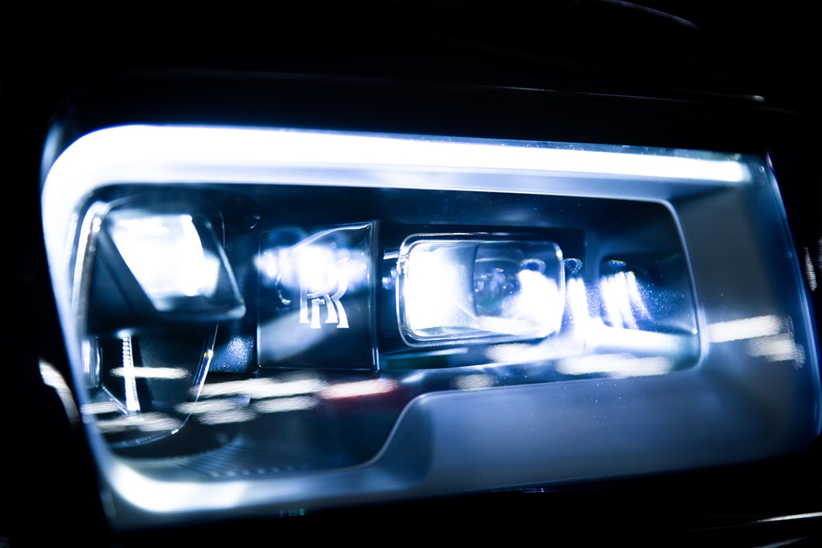黑・女神降臨－Rolls-Royce 地上最豪 SUV Cullinan Black Badge 實測體驗