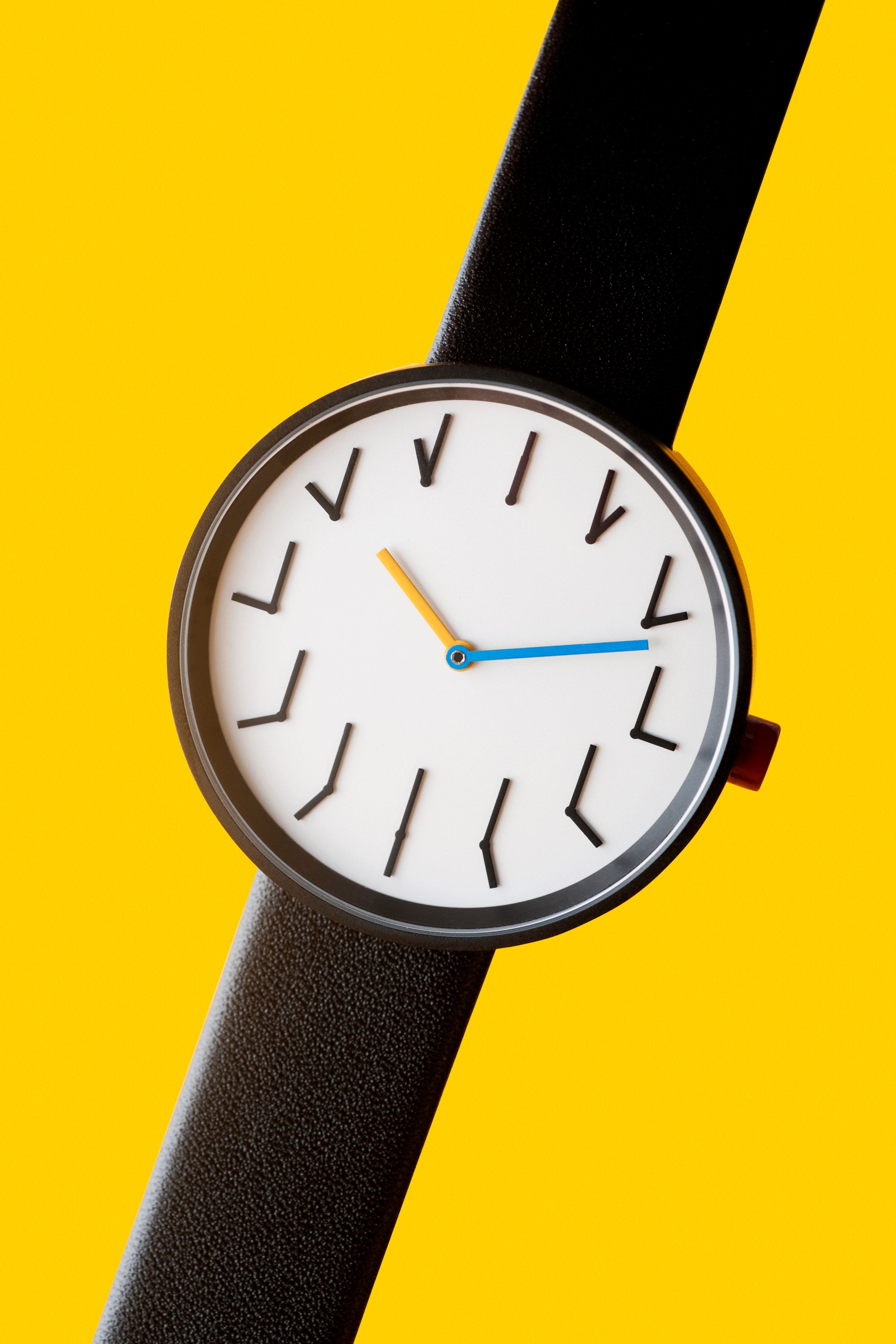 Anicorn 聯乘 MoMA 發佈獨佔 TTT 系列 Redundant Watch