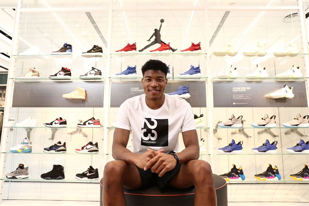 Sneakerhead 雲集的當今 NBA 聯盟 ，GOAT 為何相中八村壘？