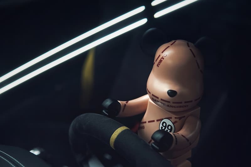 Illest 攜手 Medicom Toy 打造經典賽車拉花「Pink Pig」BE@RBRICK 玩偶