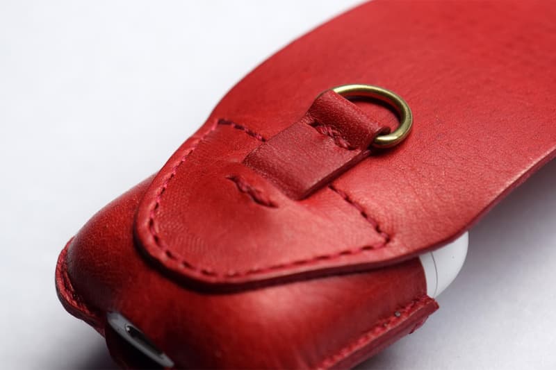 Leather Factory Roberu 迎來 AirPods 及 AirPods Pro 皮革保護套新作
