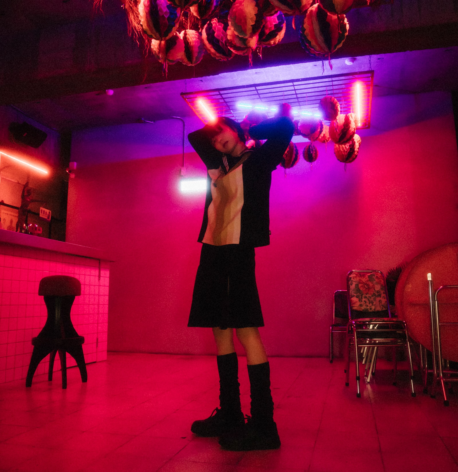 動盪、不安、焦躁 − 解構 Z 世代青年如何品味混雜社會|Buyer's Guide