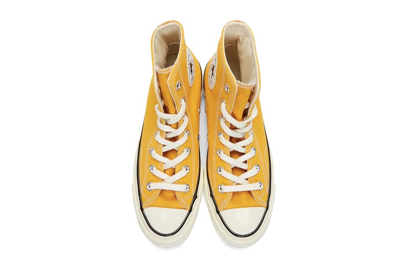 本日嚴選 9 款帆布鞋入手推介