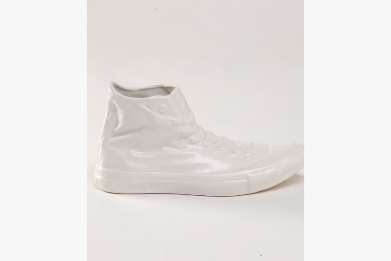 鞋の花藝－Converse Tokyo x Ceramic Japan x .blink 推出全白色 All Star 花瓶