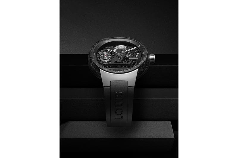 極緻奢華-Louis Vuitton 發佈全新陀飛輪 Tambour Curve 手錶