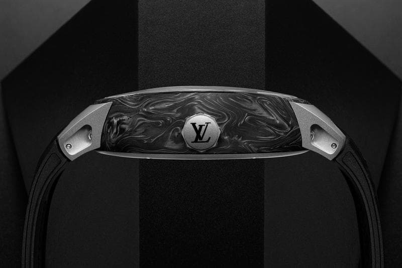 極緻奢華-Louis Vuitton 發佈全新陀飛輪 Tambour Curve 手錶