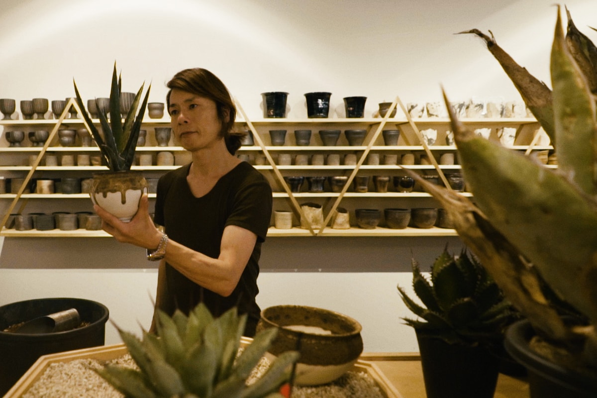 HYPEBEAST 聯同 Plants of Gods 團隊走訪東洋塊根植物名所