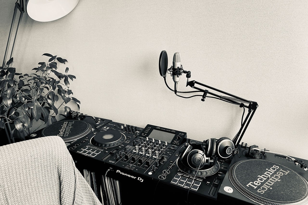 Stay Home Snaps: Licaxxx