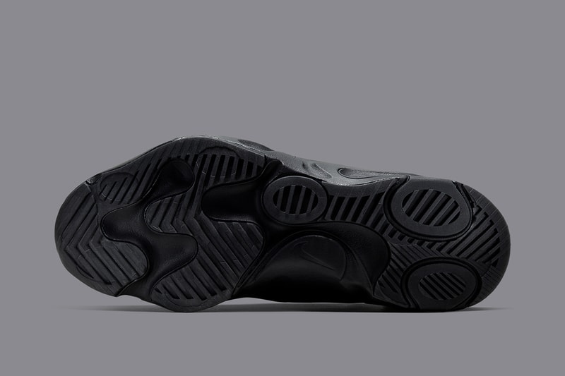 Nike React GORE-TEX 全新配色「Triple Black」即將推出