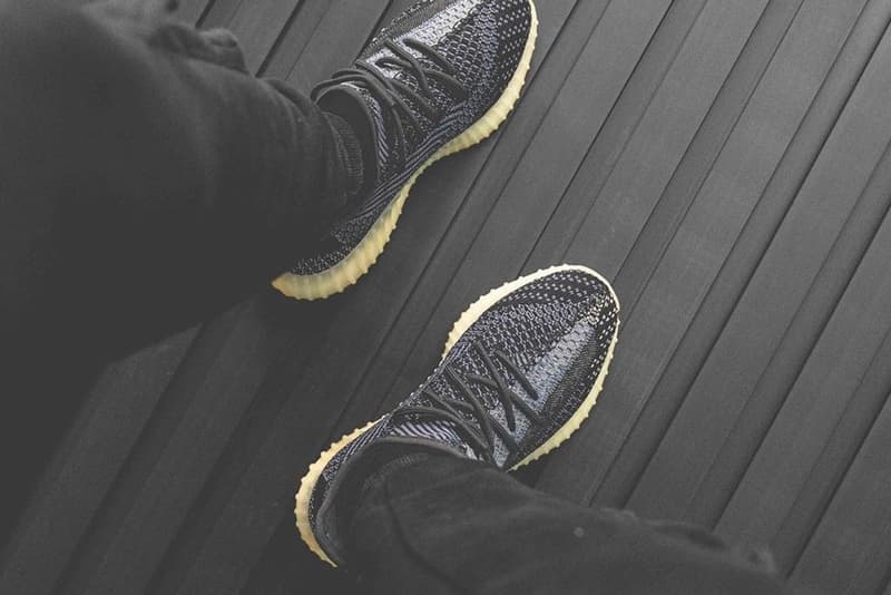 YEEZY BOOST 350 V2 最新配色「Asriel」曝光