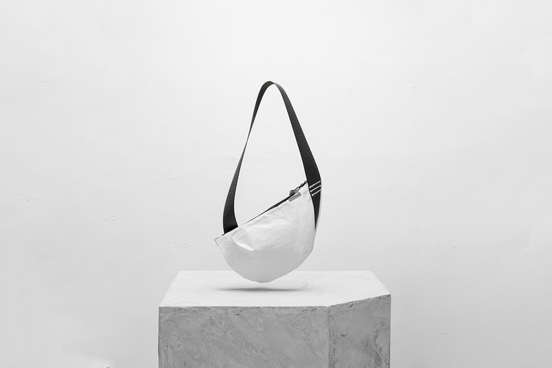Topologie 釋出全新「Black and White Collection」包袋系列