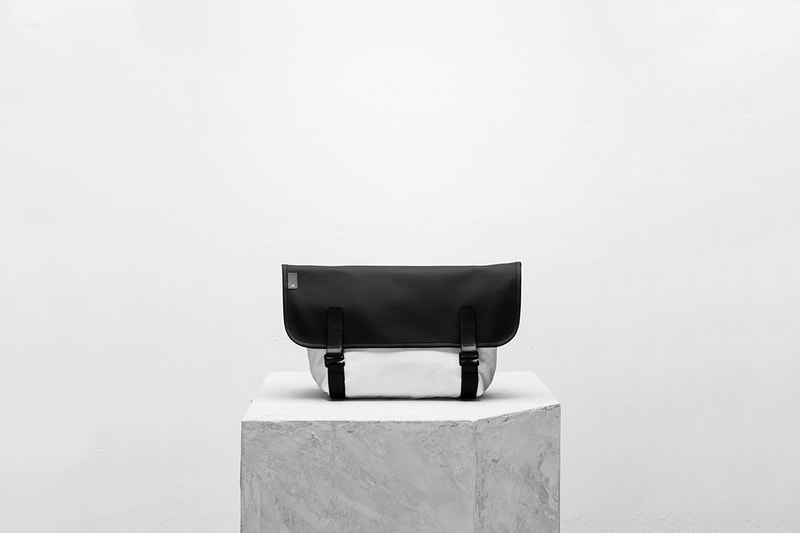 Topologie 釋出全新「Black and White Collection」包袋系列