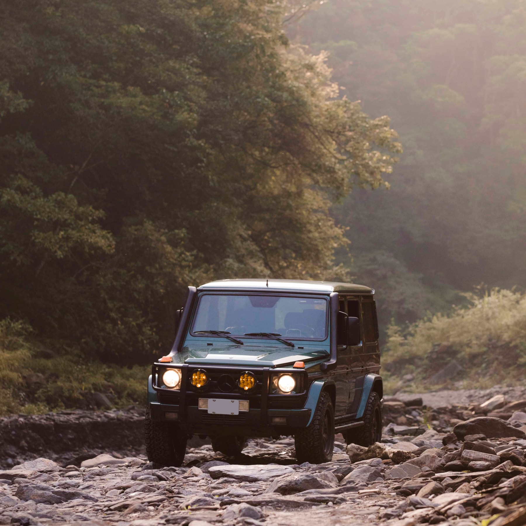 地上越野霸主降臨:專訪 Mercedes-Benz G-Class 愛好者 Cary、Wei|THROTTLE