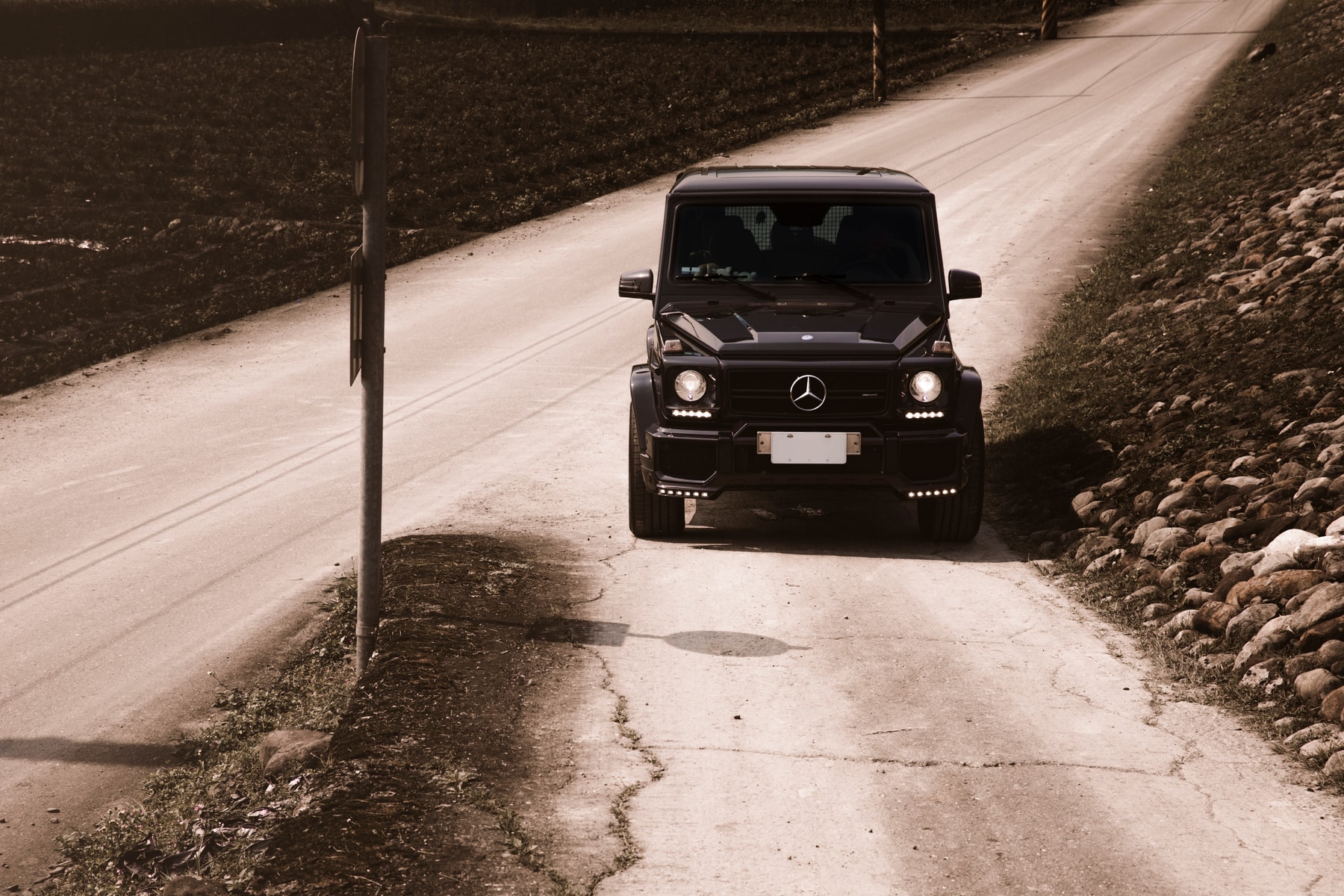 地上越野霸主降臨:專訪 Mercedes-Benz G-Class 愛好者 Cary、Wei|THROTTLE