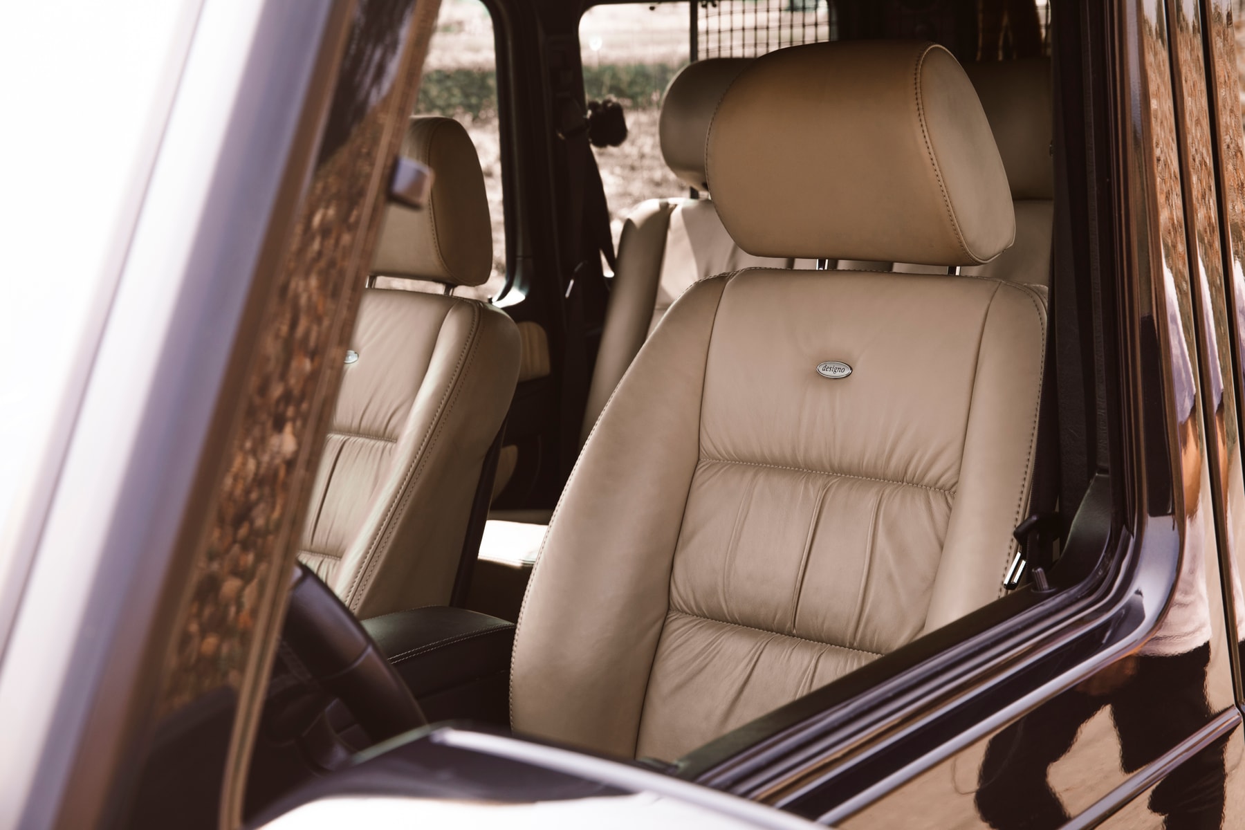 地上越野霸主降臨:專訪 Mercedes-Benz G-Class 愛好者 Cary、Wei|THROTTLE